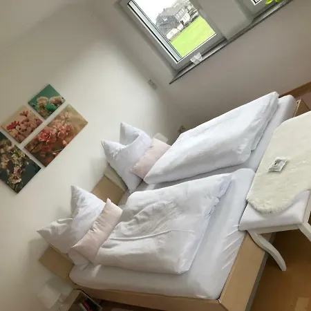 Kleine Auszeit Mit Aussicht Velbert Toenisheide Apartment Exterior photo
